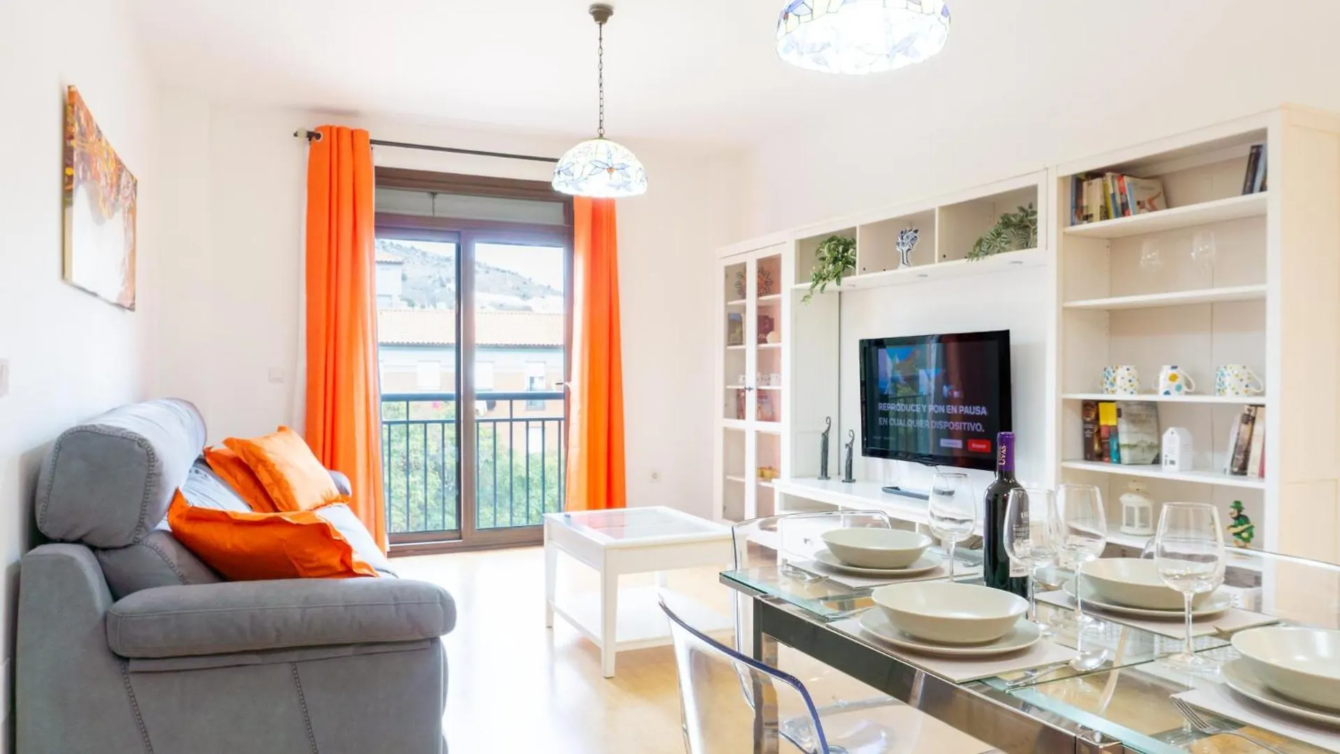 Reyes Apartment Malaga Center